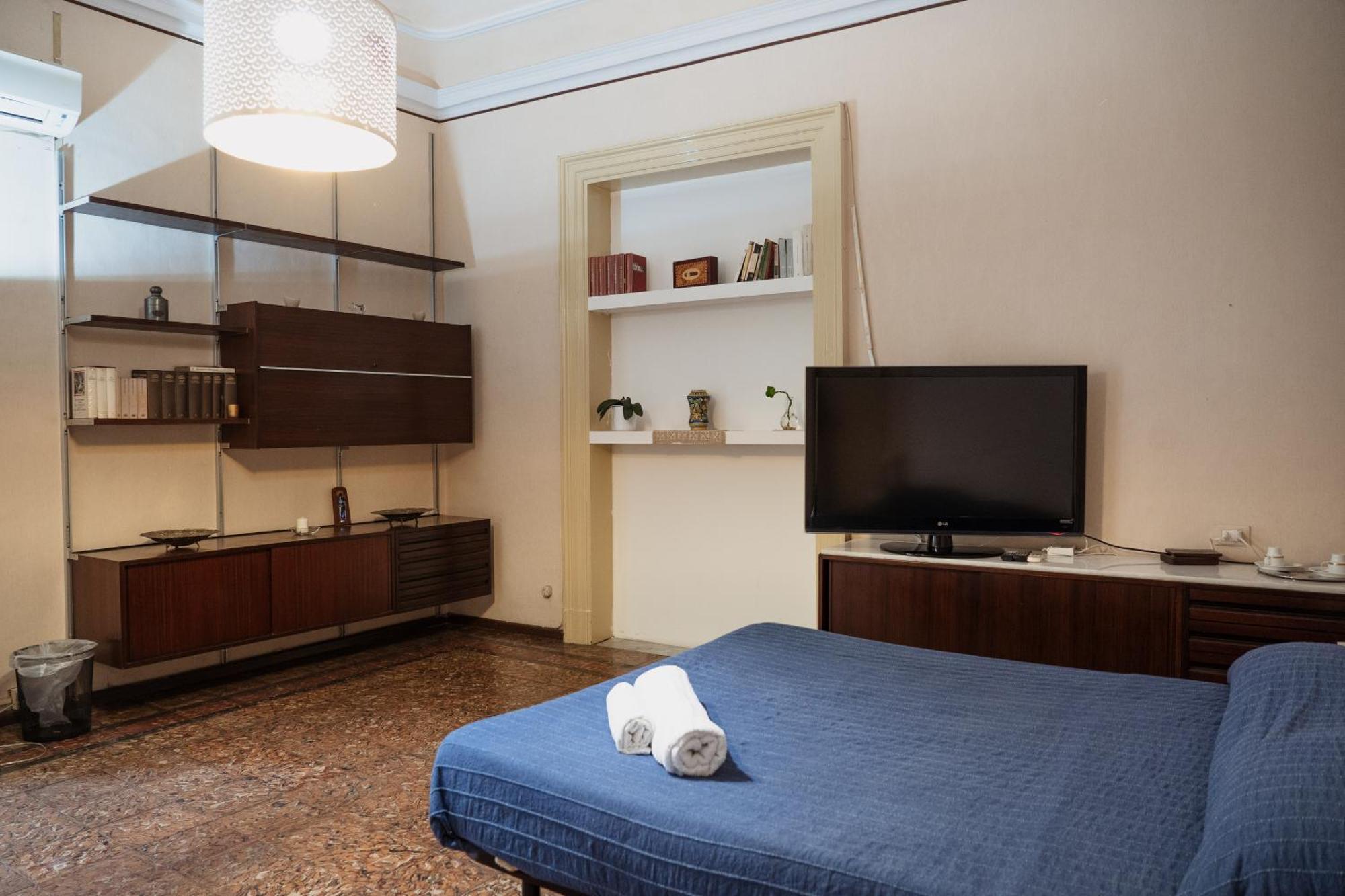 Bed and Breakfast Bed And Books Катания Экстерьер фото