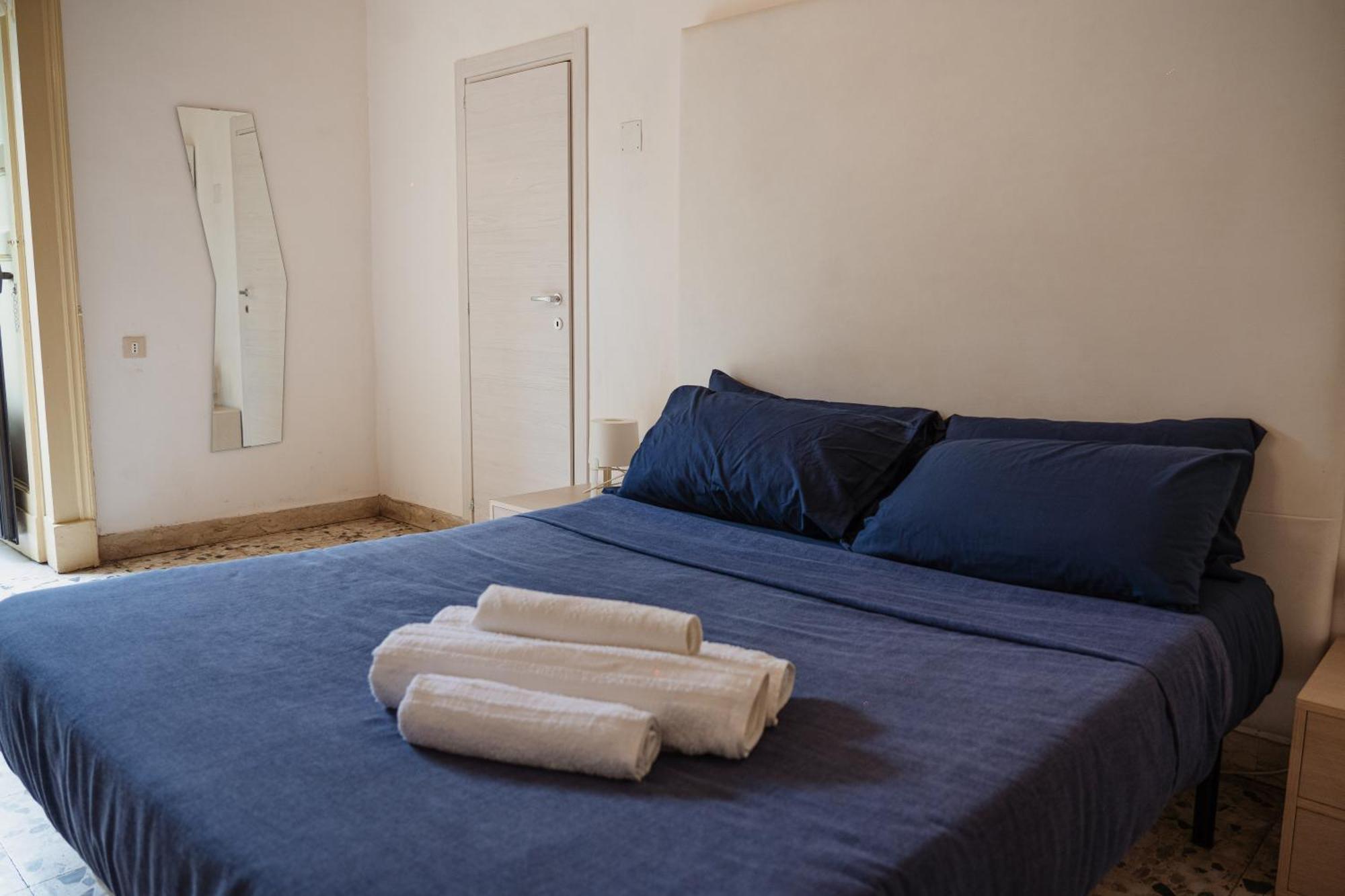Bed and Breakfast Bed And Books Катания Экстерьер фото